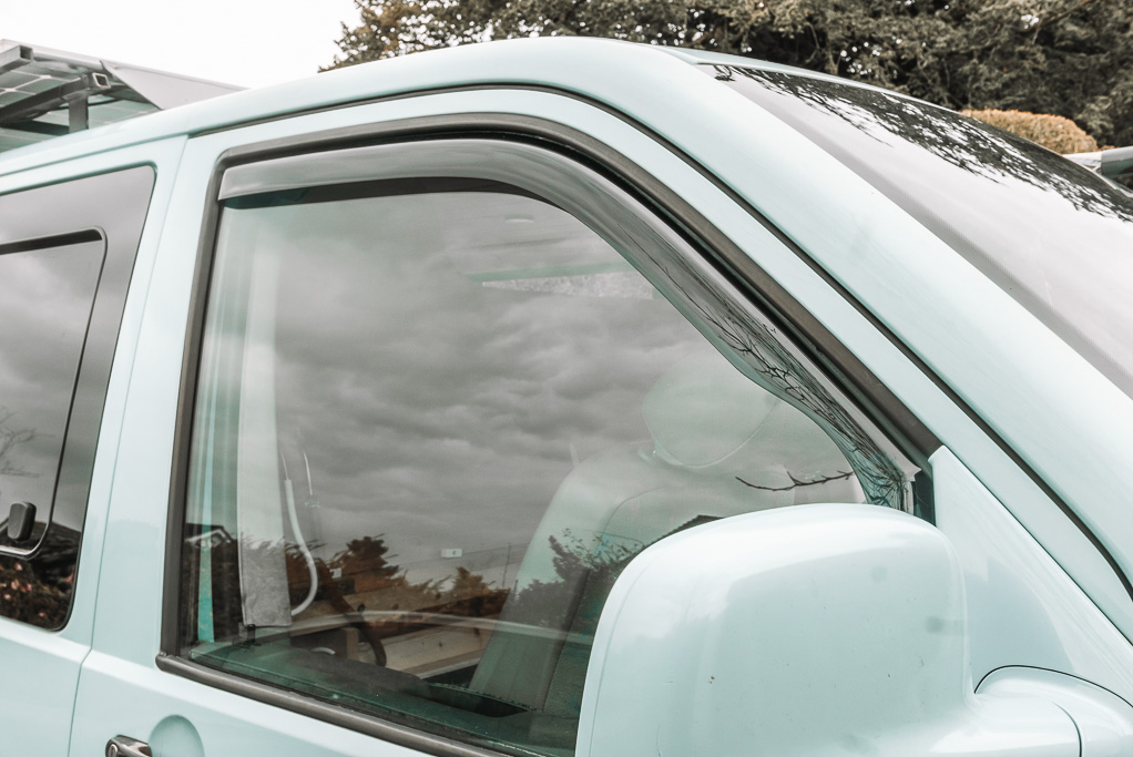 Campervan ventilation using window deflectors on a VW T5