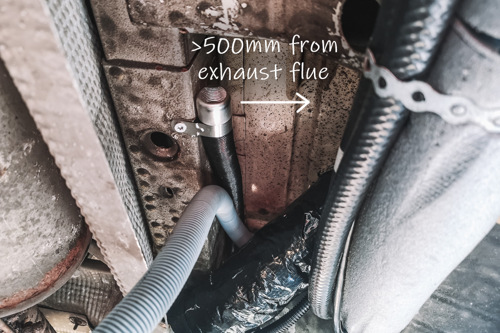 Combustion air inlet flue routed at least 500mm away from the exhaust flue
