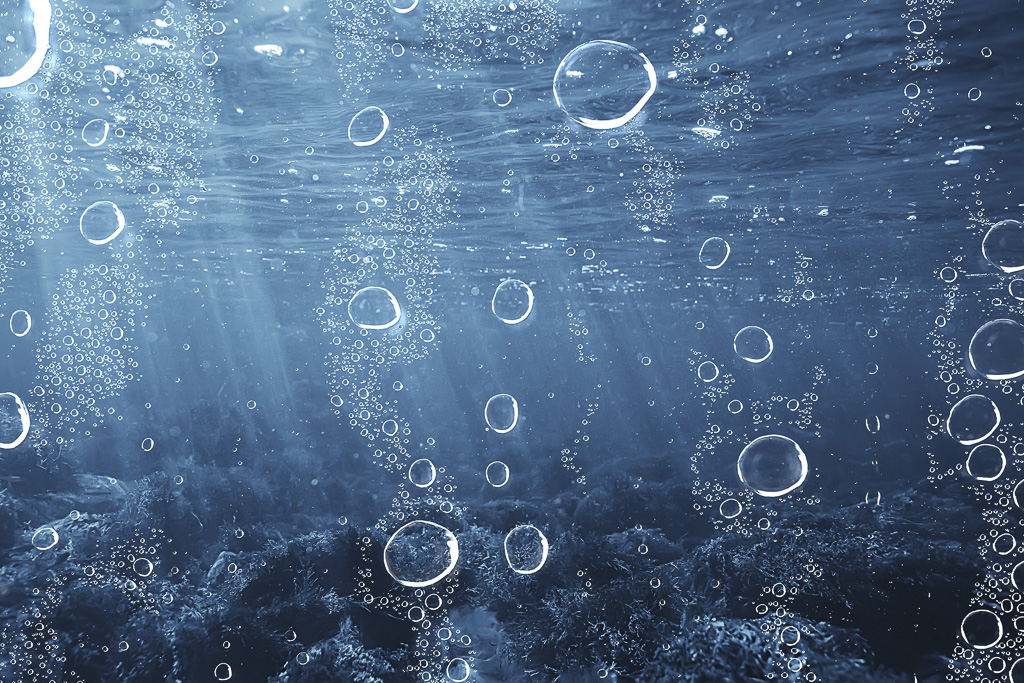 Water bubbles in water
